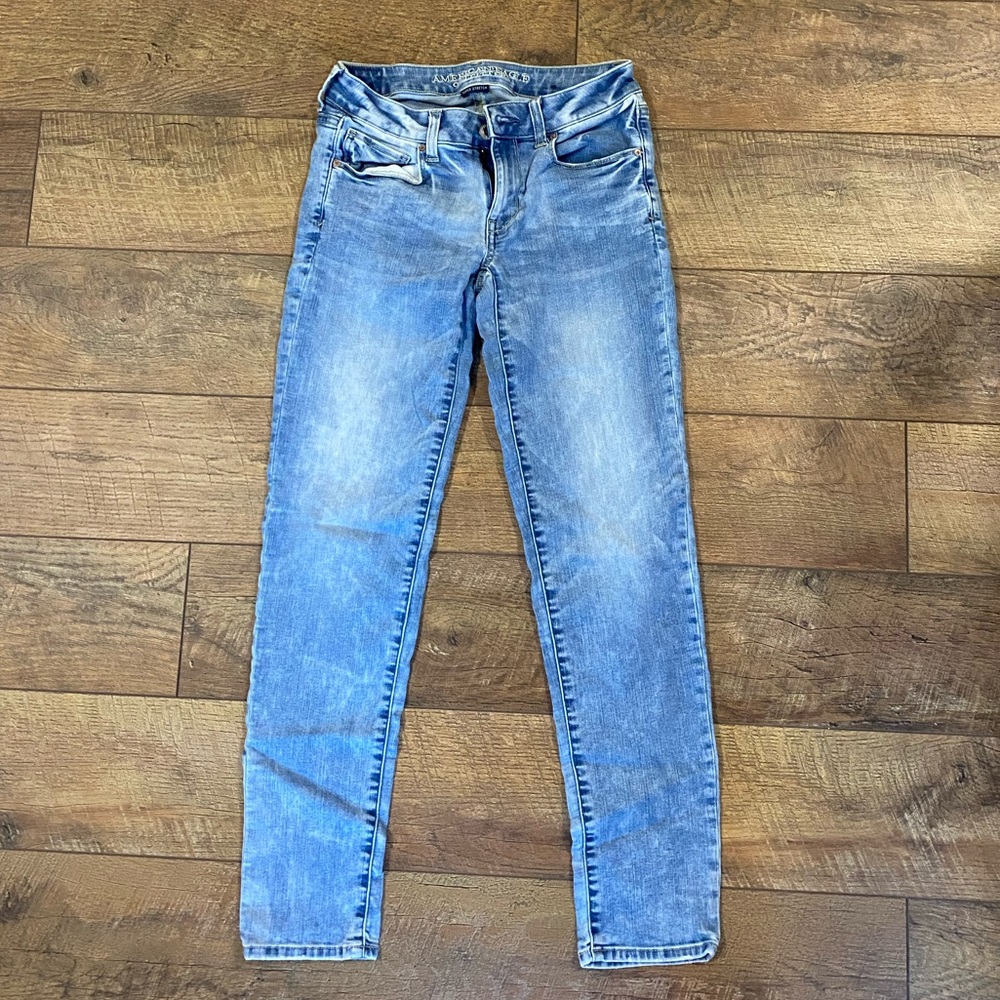 AEO skinny super stretch light wash jeans